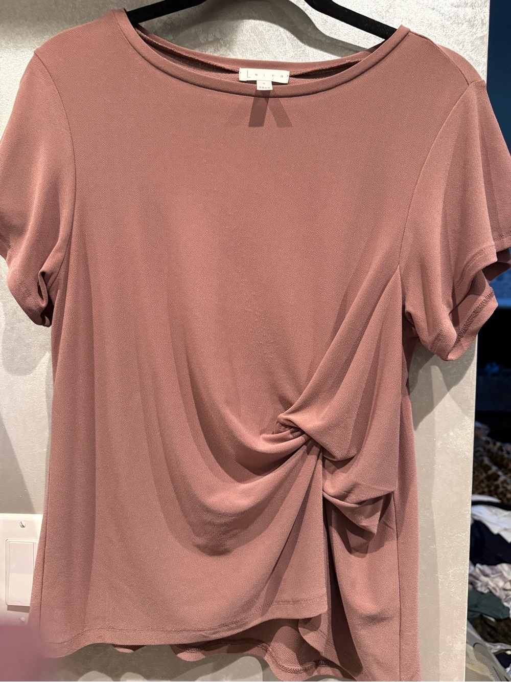 Leith Mauve Twist-Front Short Sleeve Top